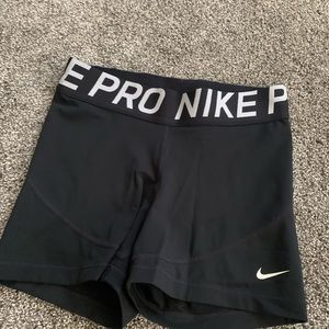 Brand new Nike pro shorts. Size medium